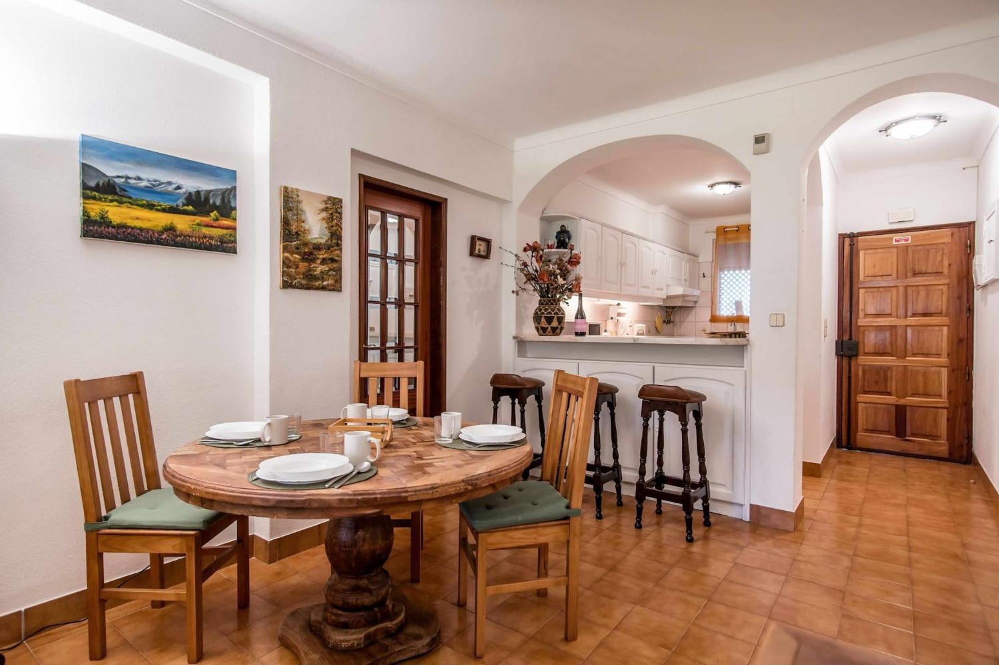 Casa Falesia T2 - Garden View - 5 Min From The Beach - Wifi Olhos de Αgua Εξωτερικό φωτογραφία