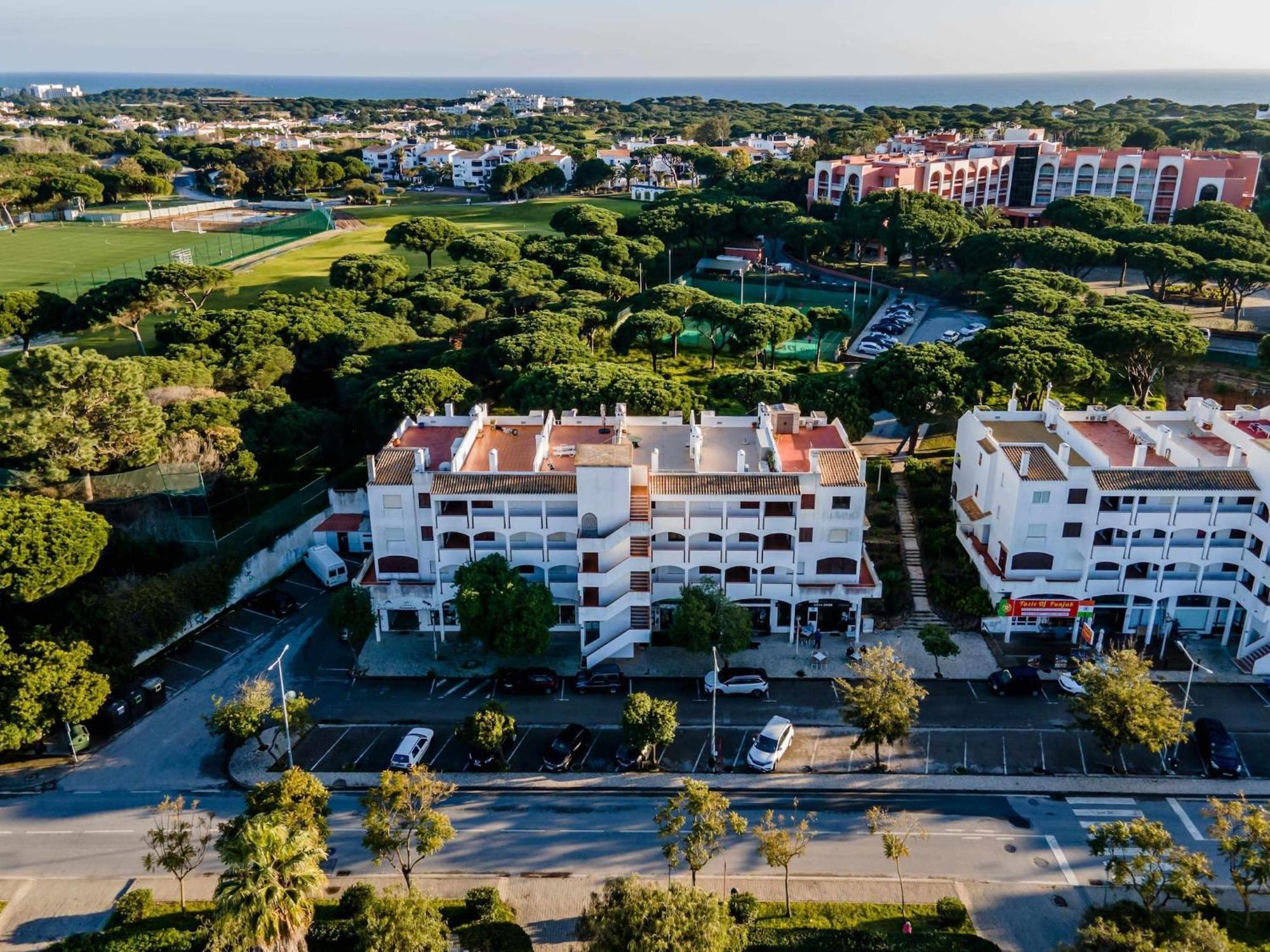 Casa Falesia T2 - Garden View - 5 Min From The Beach - Wifi Olhos de Αgua Εξωτερικό φωτογραφία
