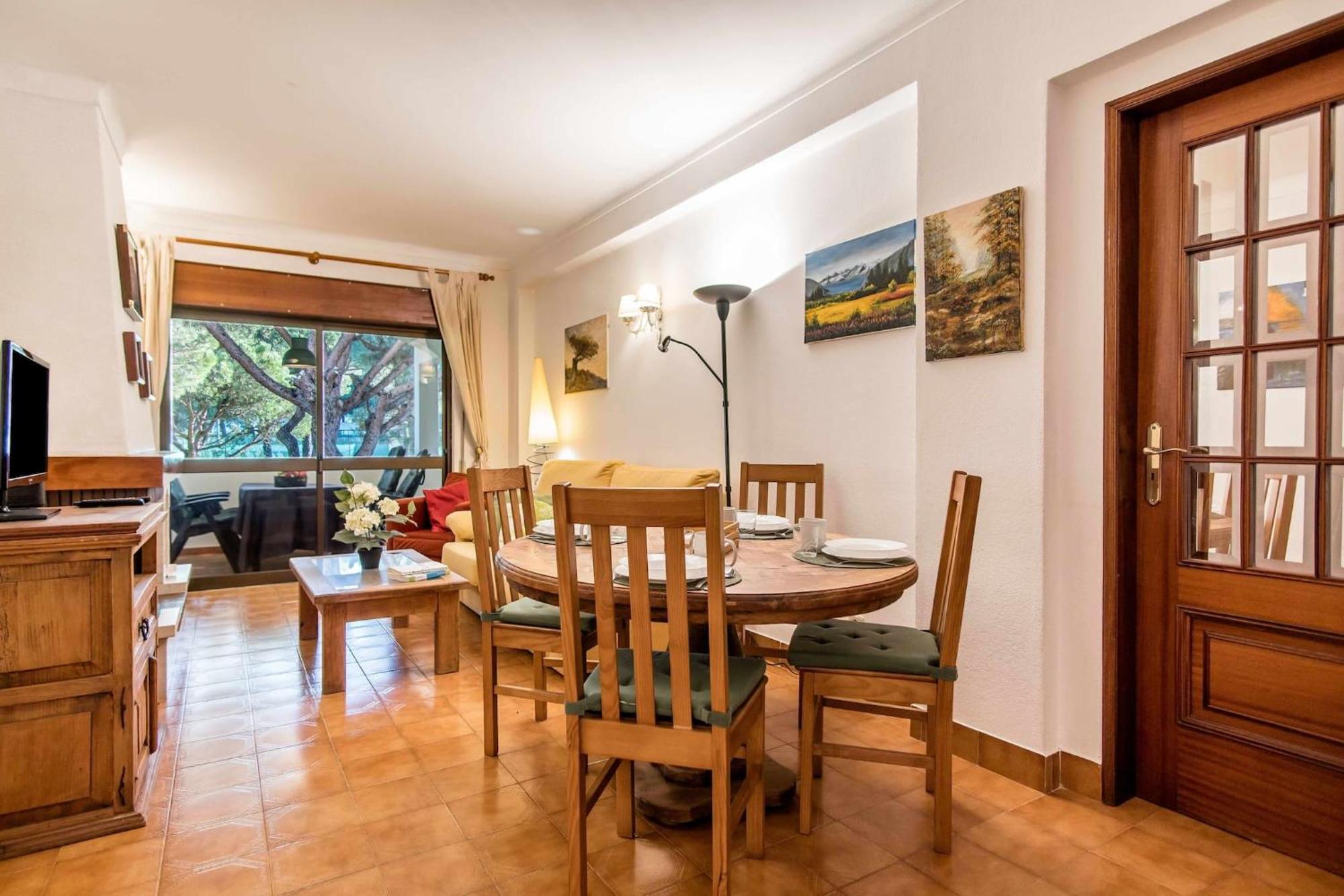 Casa Falesia T2 - Garden View - 5 Min From The Beach - Wifi Olhos de Αgua Εξωτερικό φωτογραφία